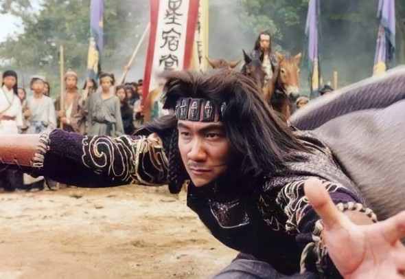 Võ công của Kim Dung: Vì sao Vô Danh Thần Tăng cho rằng Hàng Long Thập Bát Chưởng là thiên hạ đệ nhất?