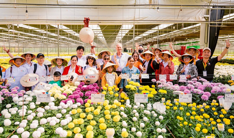 Diện tích trồng hoa và sản lượng hoa của Đà Lạt – Lâm Đồng đều tăng qua các năm, kim ngạch xuất khẩu luôn dẫn đầu cả nước.