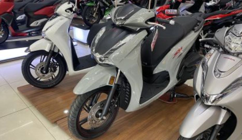 Giá xe Honda SH tháng 2/2025 giảm 'sập sàn' sau Tết: Cơ hội 'vàng' để mua SH với giá bình dân