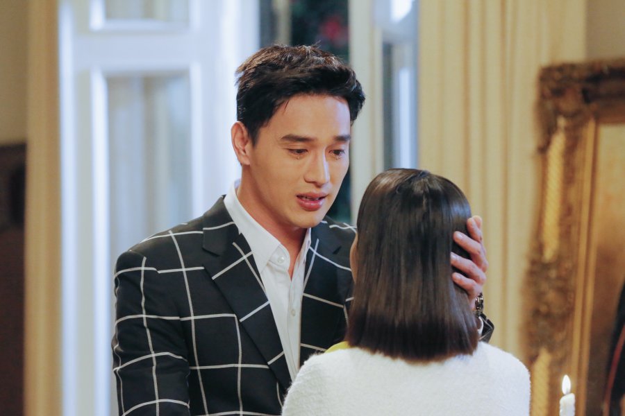 Diễn viên Thuận Nguyễn