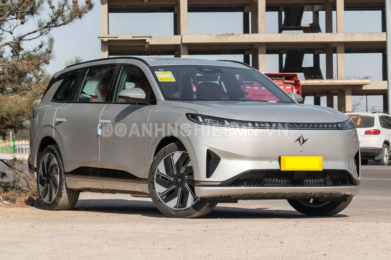 Dongfeng eπ008 Smart Driving Edition.