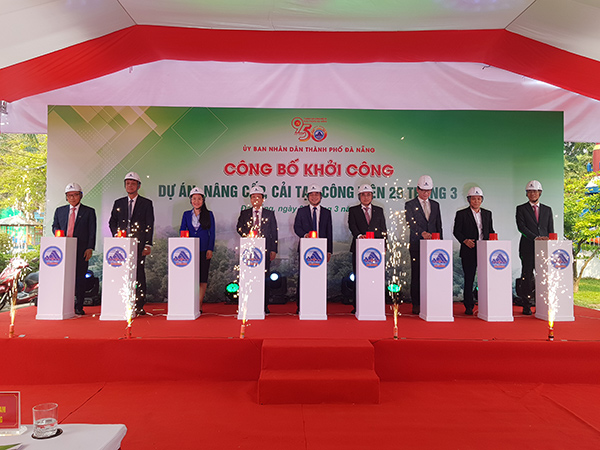 Bấm nút khởi công dự án nâng cấp, cải tạo Công viên 29/3 sáng 27/3.