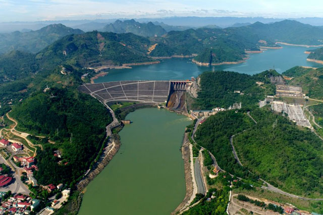 Hoà Bình sở hữu nhiều địa danh hút khách du lịch.