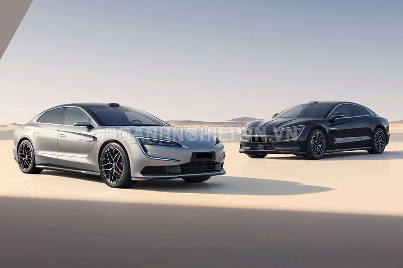 BYD Yangwang U7 2025.