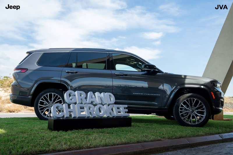 Jeep Grand Cherokee.