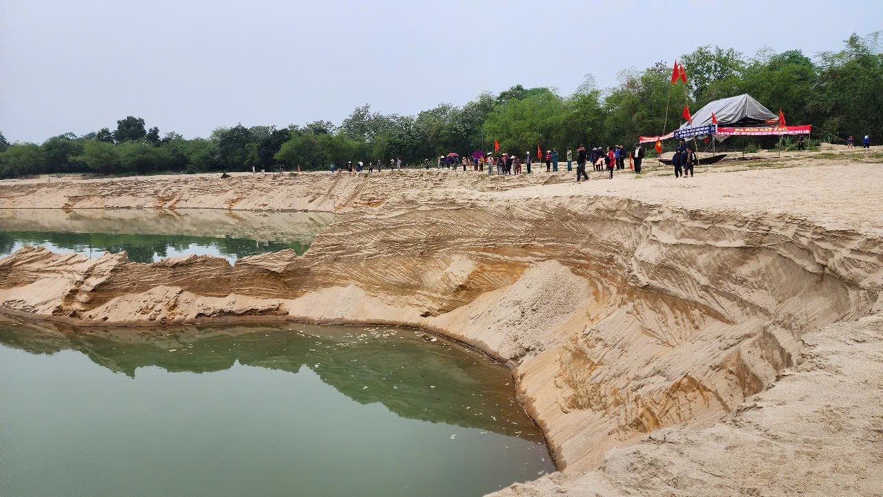 Người dân xã Đồng Văn