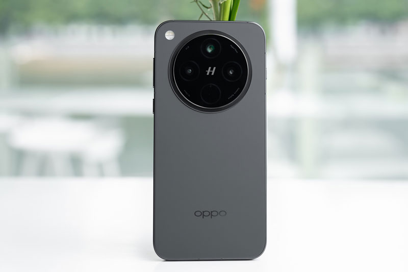 Bảng giá điện thoại Oppo tháng 4/2025: Thêm sản phẩm mới đắt gấp đôi iPhone 16
