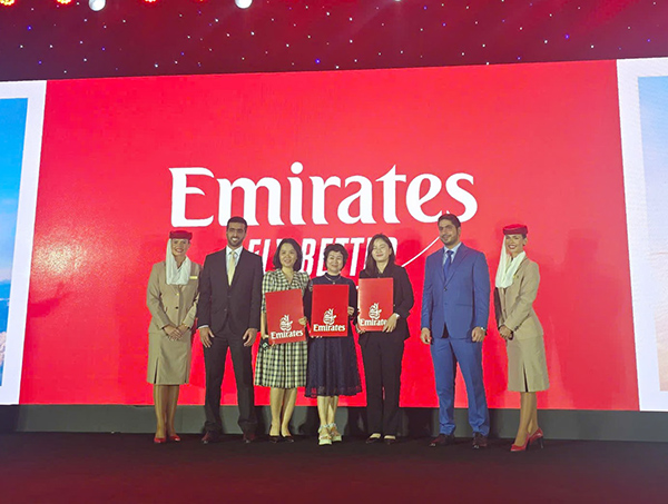 Tối 9/4, hãng hàng không Emirates Airlines chính thức công bố mở đường bay khứ hồi Dubai – Bangkok – Đà Nẵng.