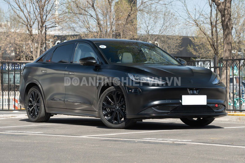 Arcfox Alpha S6 2025.