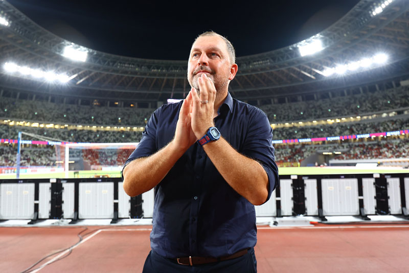 HLV Peter Cklamovski.