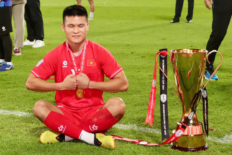 Phạm Tuấn Hải vừa dính chấn thương. Ảnh: FBNV.