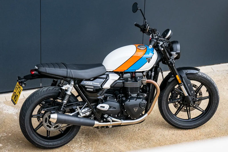 Triumph Speed Twin 900 2025.