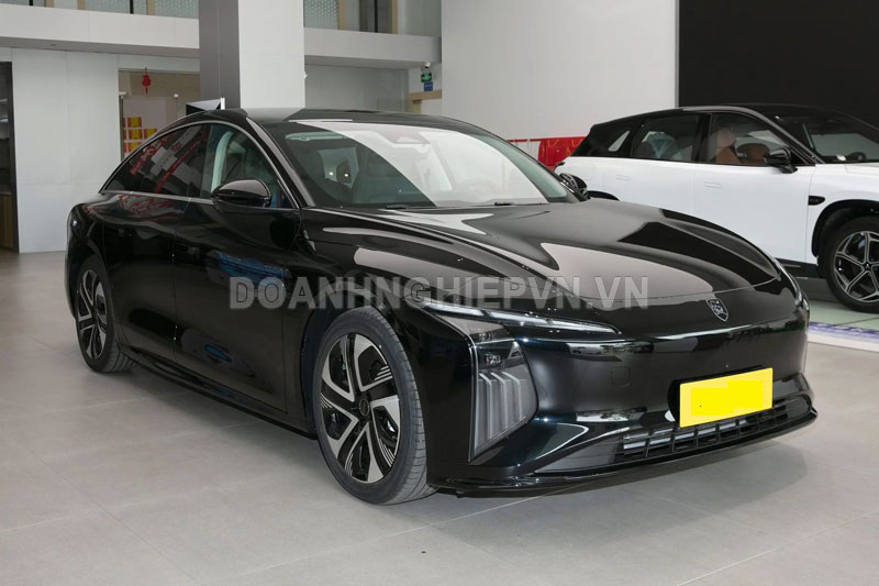 Dongfeng Forthing Xinghai S7 2025.