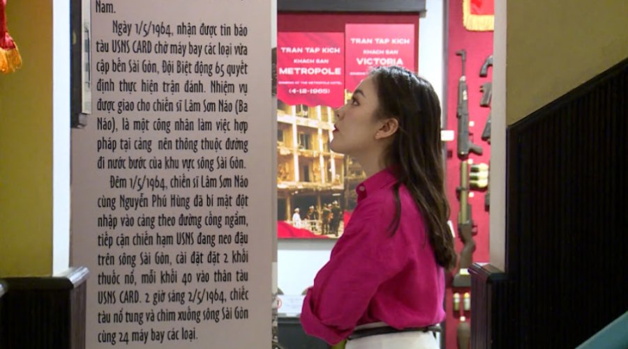 Các bạn trẻ thăm quan Bảo tàng Biệt động Sài Gòn - Gia Định