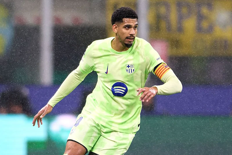 Ronald Araujo. Ảnh: Getty.