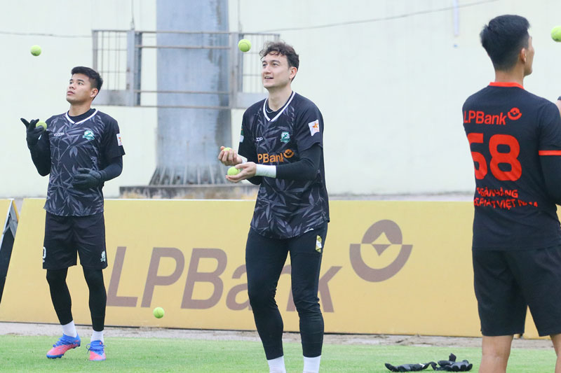 Đặng Văn Lâm. Ảnh: Phù Đổng Ninh Bình.