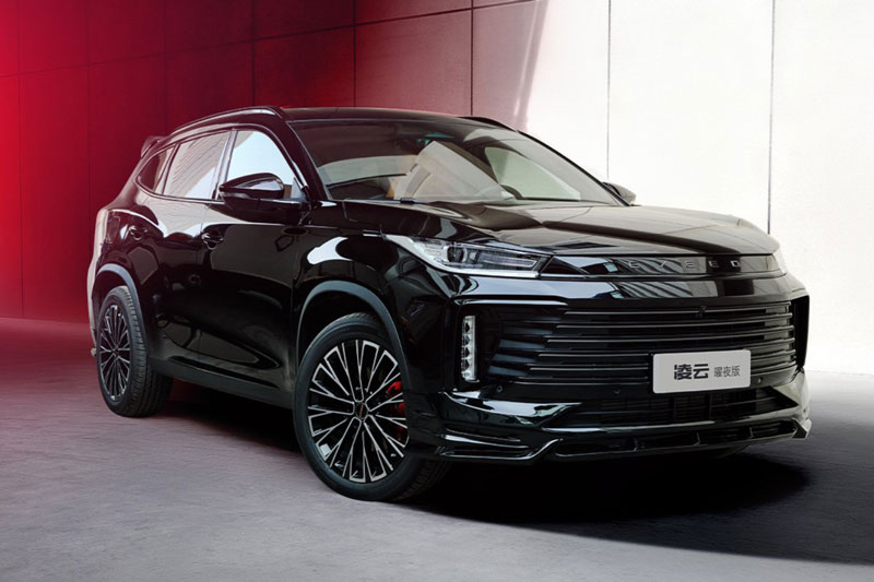 Chery Exeed Lingyun 400T Night Edition 2025.