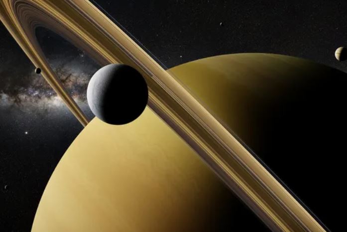 Sao Thổ có ít nhất 274 mặt trăng — nhiều nhất trong số các hành tinh trong hệ mặt trời. Ảnh: dotshippo qua Getty