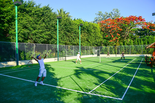 Sân tennis tại Furama Resort Đà Nẵng.