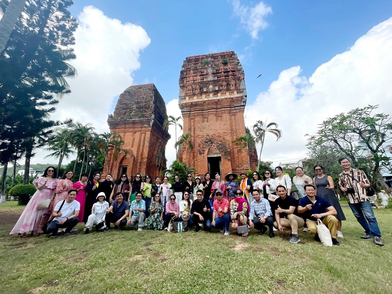 Chương trình khảo sát (Famtrip) tại các điểm du lịch của Bình Định nhằm giới thiệu trực tiếp trải nghiệm thực tế cho khoảng 150 đại biểu.