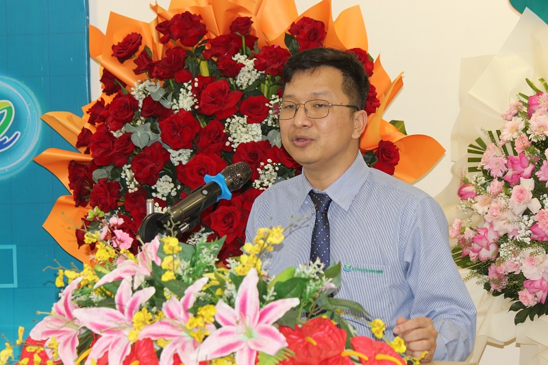 Ông Đỗ Văn Tứ - Tổng Giám đốc Công ty Cổ phần Bệnh viện Đa khoa Bình Định, chia sẻ về hành trình triển khai bệnh án điện tử tại bệnh viện. 