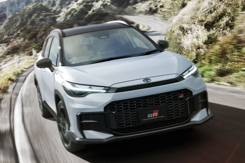 Toyota Corolla Cross GR Sport 2025.