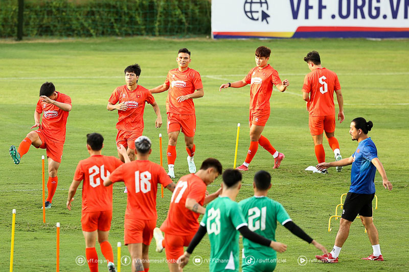 ĐT Việt Nam có xáo trộn về nhân sự. Ảnh: VFF.