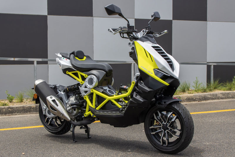 Italjet Dragster 300 2025.