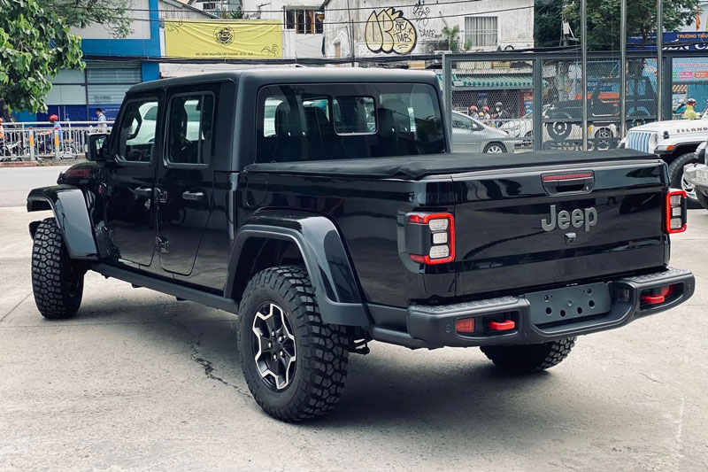 Bảng giá xe Jeep tháng 6/2025: Đắt nhất 6,988 tỷ đồng
