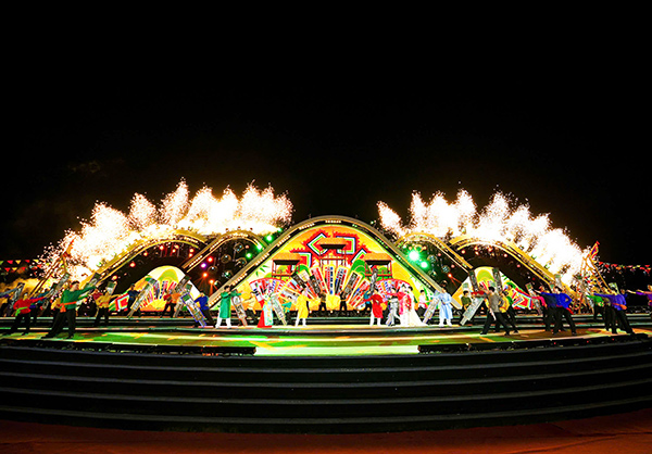 Chương trình nghệ thuật do Nhà hát Trưng Vương thực hiện tại đêm thi thứ 4 DIFF 2025.