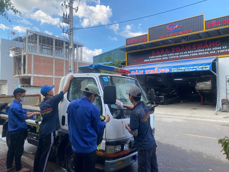 Cựu sinh viên QCET làm "bà đỡ" cho các thế hệ học sinh sinh viên đàn em.