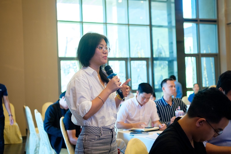 Đại diện Công ty CP Nếp Việt Heritage  chuyên phát triển dòng nước uống lên men truyền thống có thương hiệu NEP Since 1995