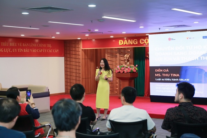 Luật sư Thu Tina - Giám đốc điều hành SB Law, nhấn mạnh tầm quan trọng của việc chuyển đổi mô hình hộ kinh doanh sang các loại hình công ty