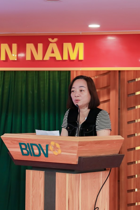 Bà Nguyễn Thị Thu Hiền - Chủ tịch hội đồng quản lý Viện kinh tế và pháp luật quốc tế.