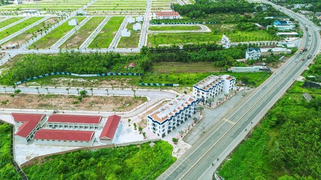 Alana City tọa lạc trên mặt tiền ĐT741, trục đường có vai trò chiến lược trong kết nối vùng. Ảnh: Phương Trường An Group.