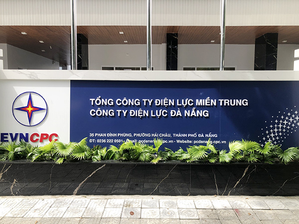 Từ ngày 1/7, Công ty TNHH MTV Điện lực Đà Nẵng đổi tên thành Công ty Điện lực Đà Nẵng – Chi nhánh Tổng công ty Điện lực miền Trung.