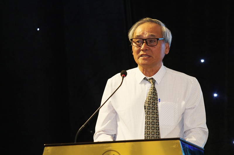 Ông Nguyễn Tấn Thành – Chủ tịch Hiệp hội Du lịch Gia Lai (cũ), trình bày tham luận.