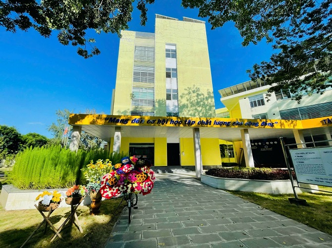 Đến nay, trường có 27 ngành đào tạo kiểm định giáo dục theo tiêu chuẩn quốc tế FIBAA, AUN-QA, ABET