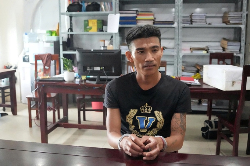 Hà Văn Thìn tại cơ quan công an.