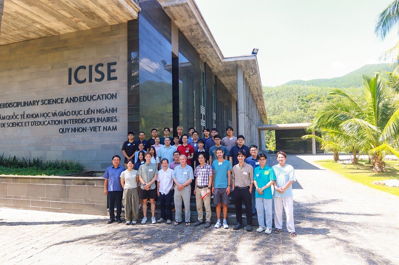 Các nhà khoa học, nghiên cứu sinh về dự Trường hè SAGI 2025.