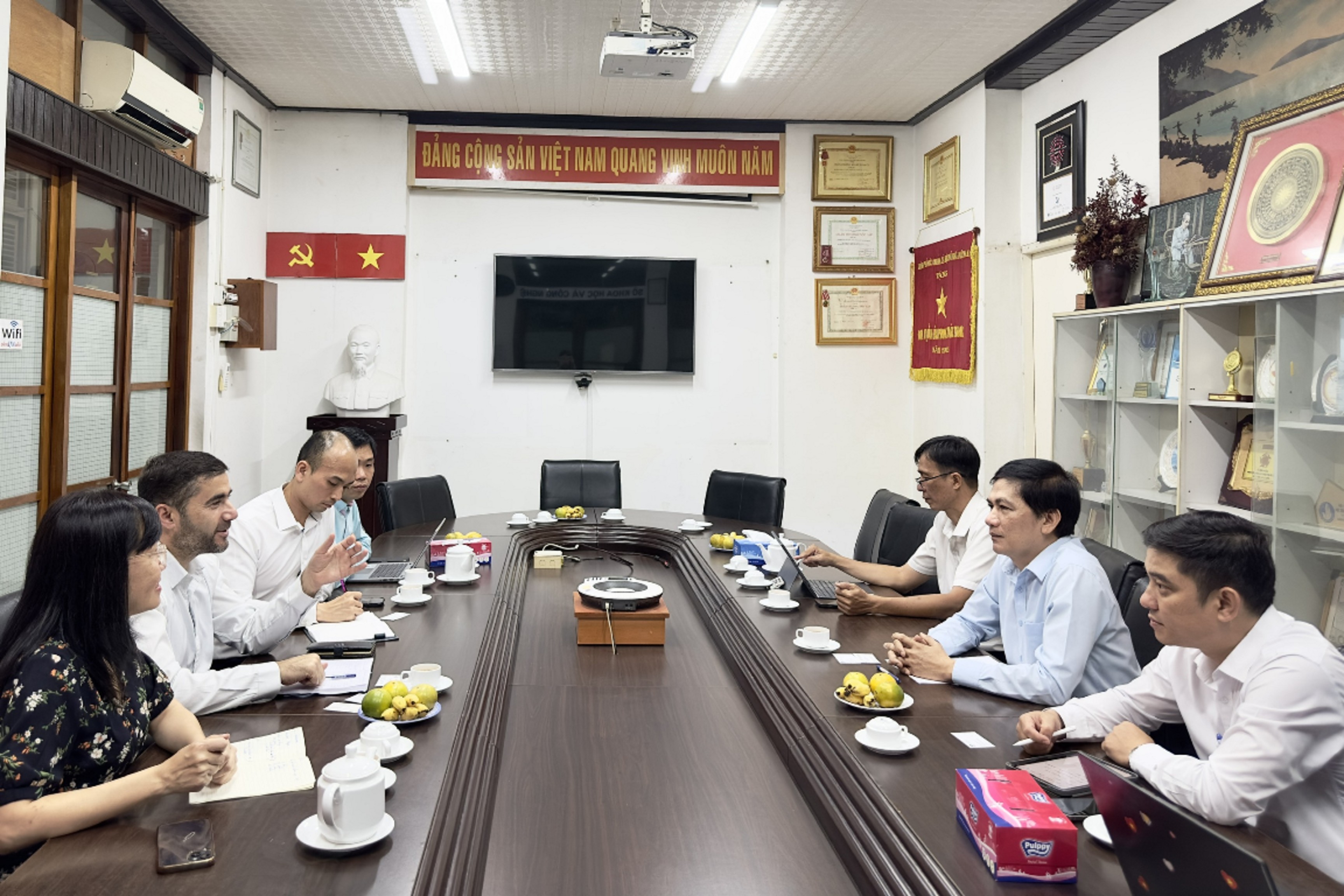 Quang cảnh buổi làm việc tại Sở KH&CN TP HCM