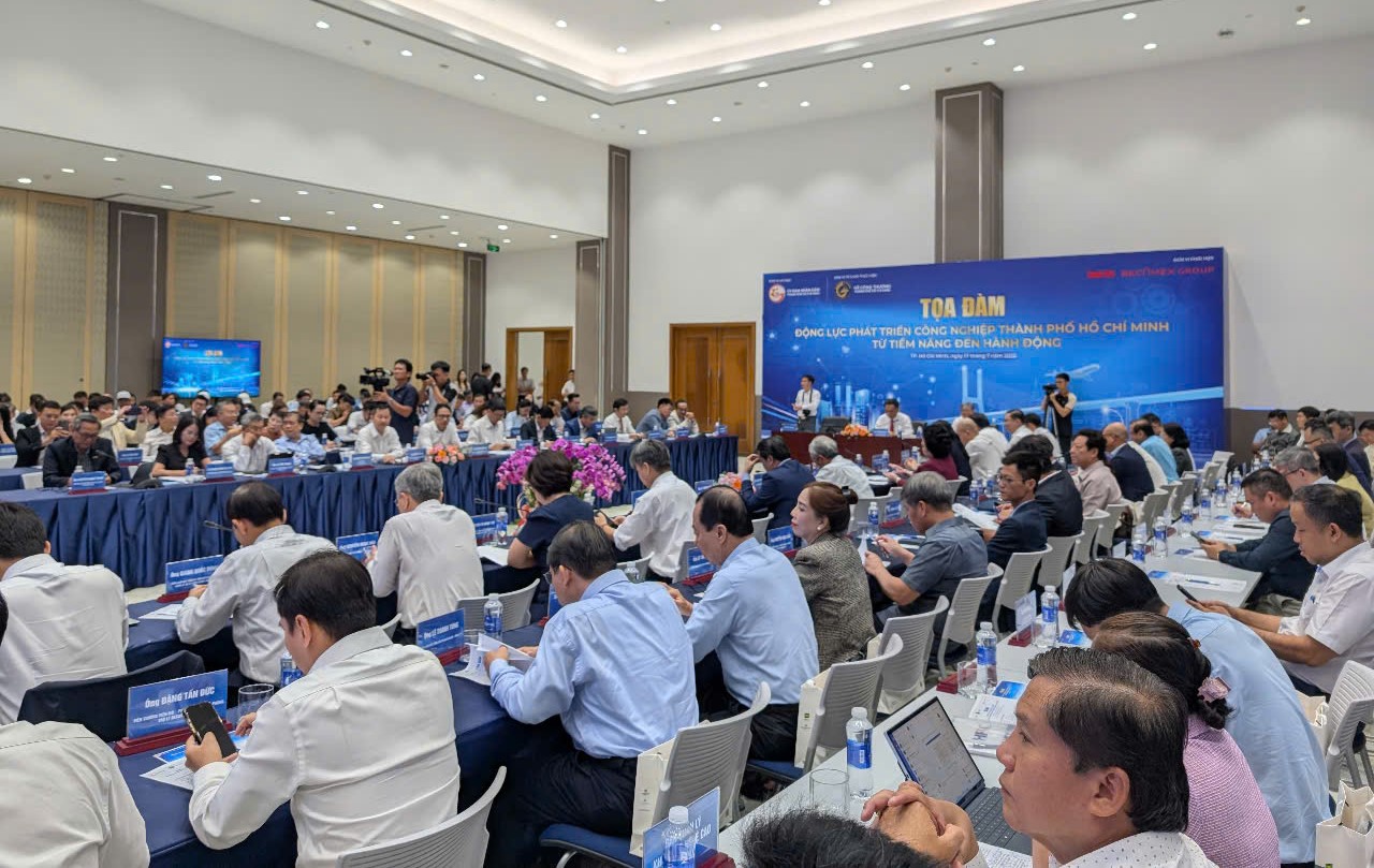 Buổi Tọa đàm chuyên đề với chủ đề "Động lực phát triển công nghiệp Thành phố Hồ Chí Minh - Từ tiềm năng đến hành động".