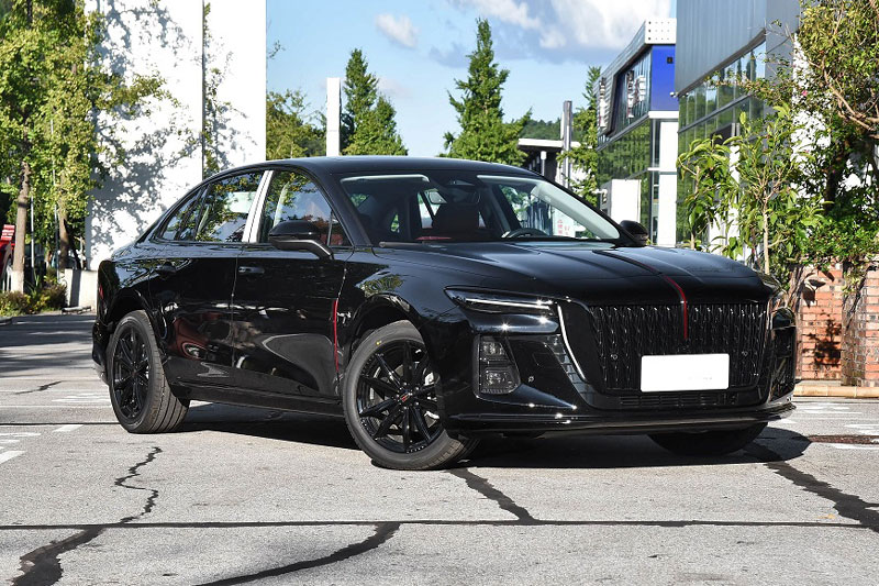 Hongqi H5 Xuanying.