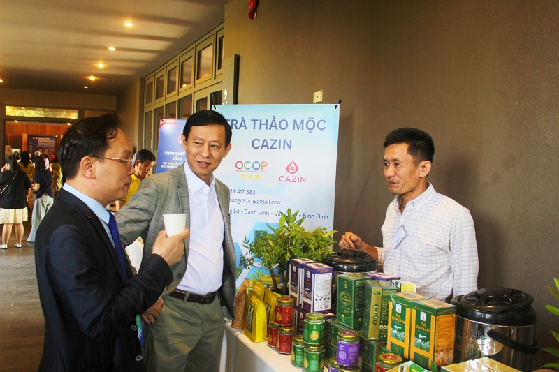 Hội nghị xúc tiến xuất khẩu vào thị trường Trung QuốcHội nghị là hoạt động trọng điểm trong năm nhằm quảng bá nông sản chủ lực và sản phẩm OCOP của Gia Lai. 