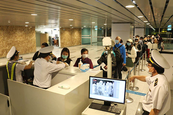 CDC Đà Nẵng đang tăng cường công tác kiểm dịch y tế và truyền thông và dịch bệnh Chikungunya tại các cửa khẩu.