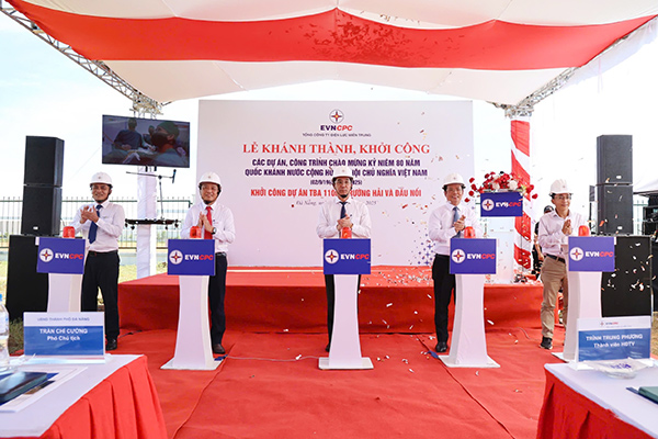 Thực hiện nghi thức khởi công xây dựng TBA 110kV Trường Hải và đấu nối.