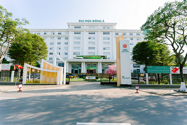 Trường Đại học Đông Á (Đà Nẵng).
