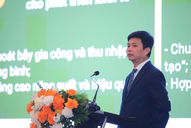 Ông Nguyễn Phú Hùng, Vụ trưởng Khoa học, kỹ thuật và công nghệ.