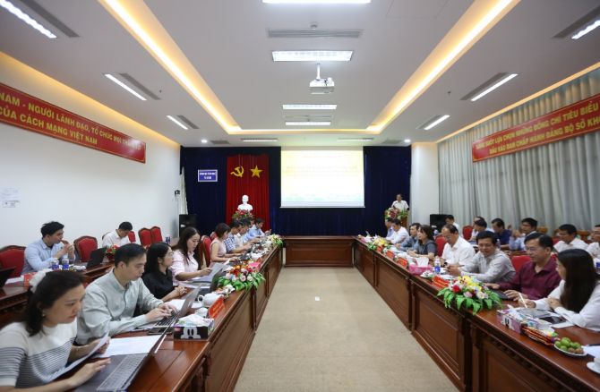 Quang cảnh buổi làm việc tại UBND tỉnh Cà Mau. Ảnh: Trung tâm Truyền thông KH&CN