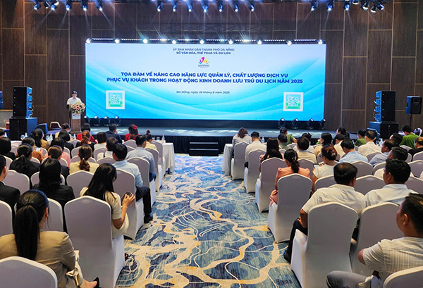 Toạ đàm về nâng cao năng lực quản lý, chất lượng phục vụ tại các khách sạn do Sở VH-TT&DL Đà Nẵng tổ chức chiều ngày 28/8. 